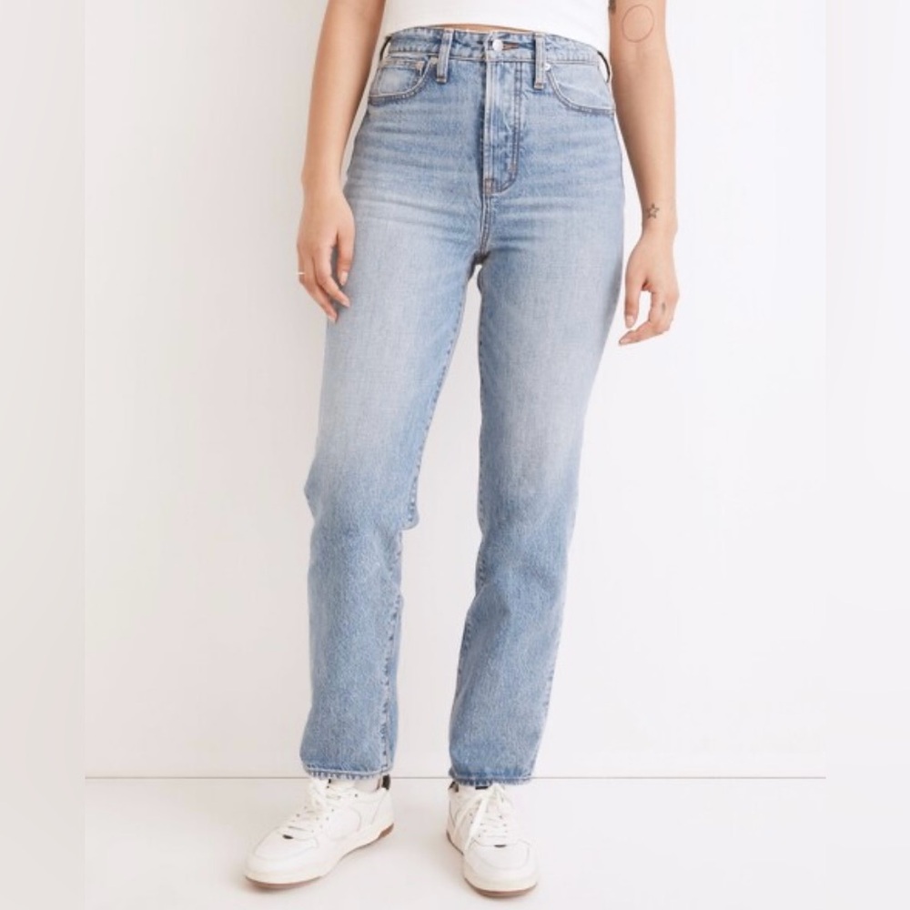 Madewell Curvy Perfect Vintage Straight Jean in Seyland Wash